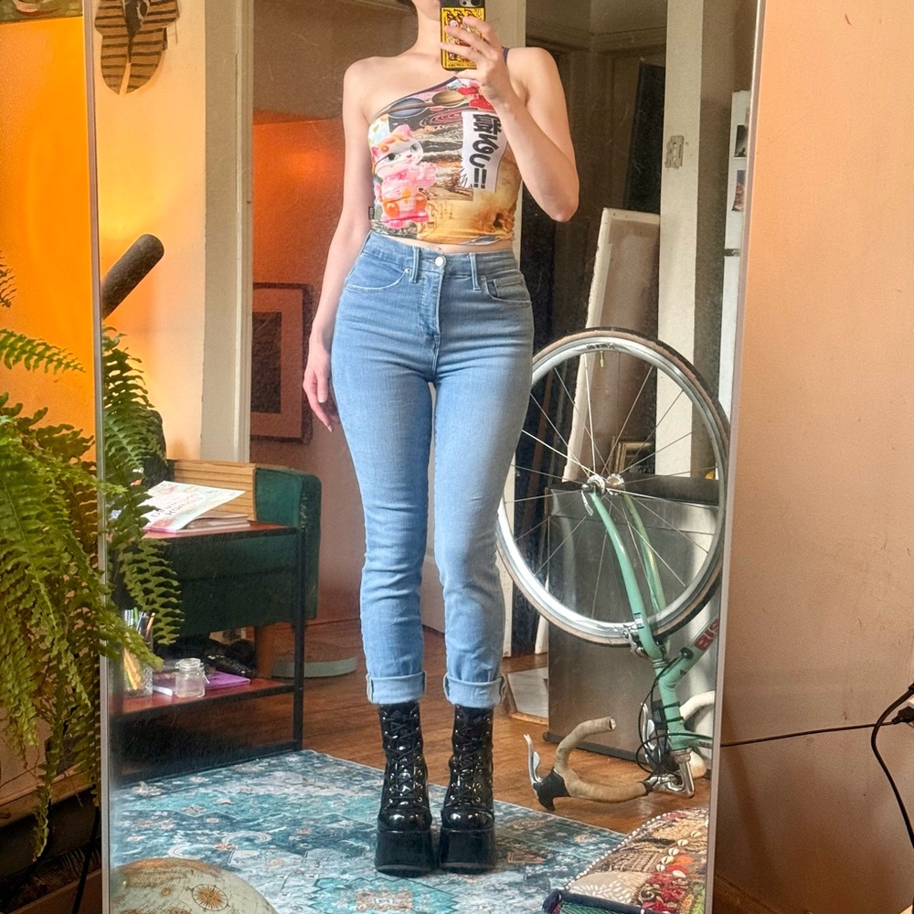 Good American Jeans size 26